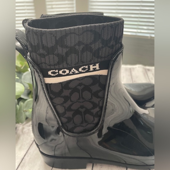 - New COACH Rain Bootie - Picture 5 of 10